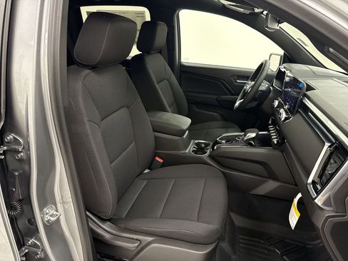 New 2026 GMC Canyon Elevation w/ Convenience Package image 29