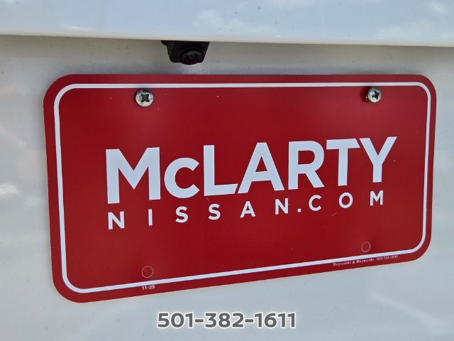 Used 2024 Nissan Versa SR FWD image 16