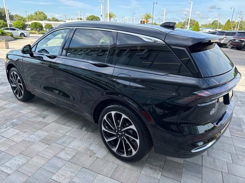 New 2025 Lincoln Nautilus Black Label image 4