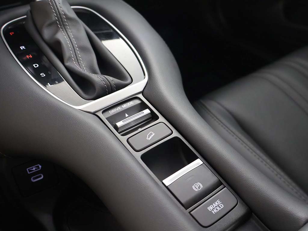 Certified 2025 Honda HR-V EX-L image 51