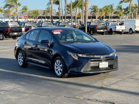 Used 2024 Toyota Corolla LE FWD image 3