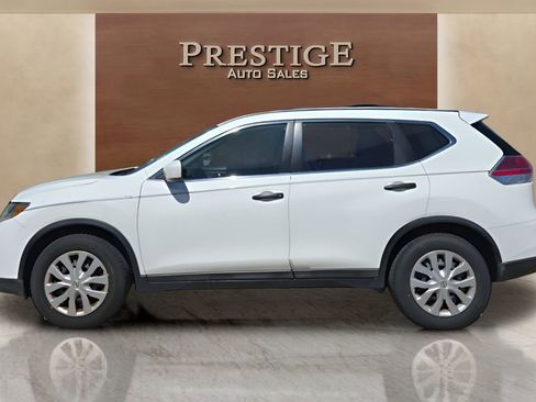 Used 2016 Nissan Rogue S FWD image 22