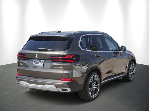 New 2026 BMW X5 sDrive40i w/ Parking Assistance Package RWD image 6