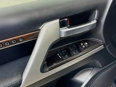 Used 2019 Toyota Land Cruiser AWD/4WD image 18