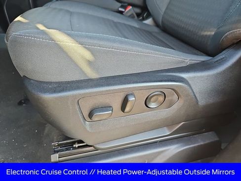 Used 2025 Chevrolet Silverado 1500 LT image 14