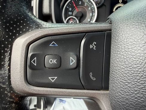 Used 2024 RAM 2500 Tradesman w/ Chrome Appearance Group AWD/4WD image 17