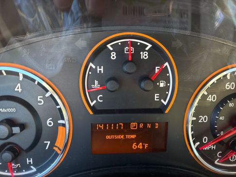 Used 2014 Nissan Armada Platinum w/ 2nd Row Captain Seat Package image 18