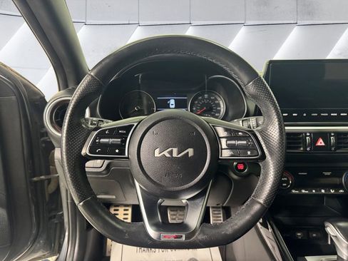 Used 2023 Kia Forte GT-Line w/ GT-Line Technology Package image 9