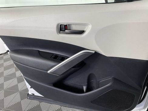 Used 2024 Toyota Corolla Cross L AWD/4WD image 22