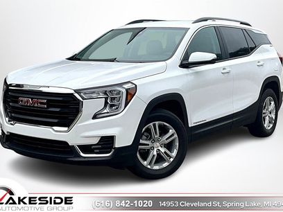 Used 2023 GMC Terrain SLE w/ Driver Convenience Package