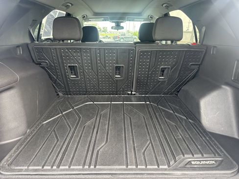 Certified 2024 Chevrolet Equinox LT w/ LPO, Floor Liner Package FWD image 24