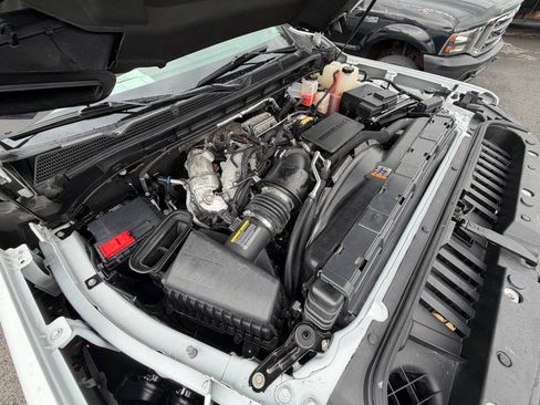 Used 2023 GMC Sierra 3500 Pro w/ Convenience Package AWD/4WD image 19
