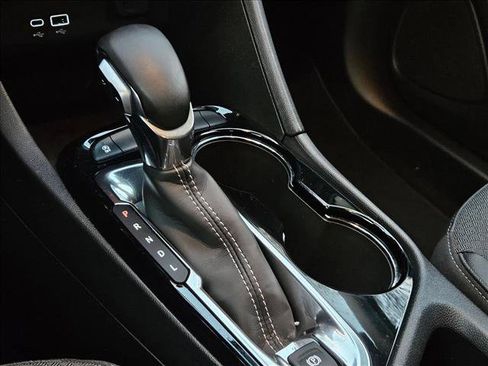 Used 2025 Buick Encore GX Preferred image 22