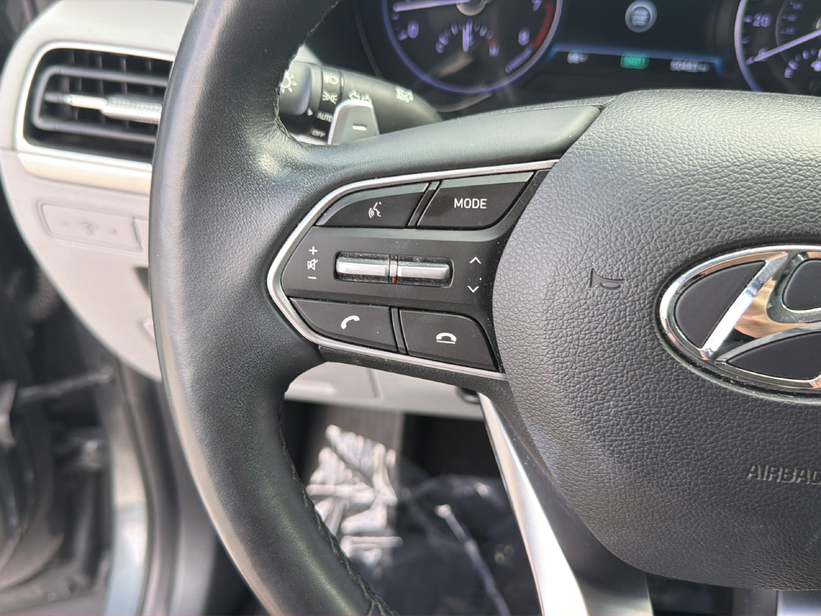 Used 2022 Hyundai Palisade SEL w/ Premium Package FWD image 18