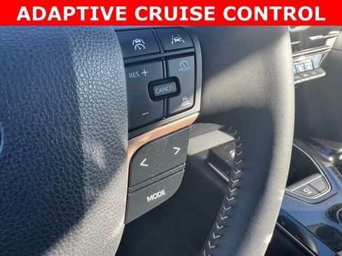 Certified 2025 Toyota Crown Signia Limited w/ Advanced Technology Package image 29