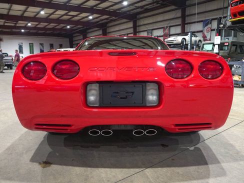 Used 2001 Chevrolet Corvette Coupe RWD image 7