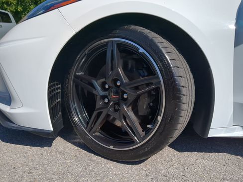 Used 2022 Chevrolet Corvette Stingray Premium Conv w/ Z51 Performance Package image 61