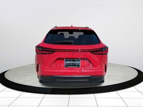 Certified 2024 Lexus NX 250 FWD image 5