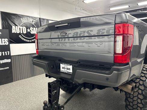 Used 2021 Ford F350 Lariat image 5