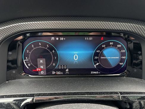 Used 2024 Volkswagen Atlas Cross Sport SEL Premium R-Line image 15