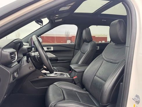 Used 2023 Ford Explorer ST w/ Technology Package AWD/4WD image 7