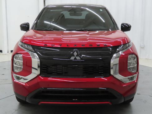 New 2026 Mitsubishi Outlander SE AWD/4WD image 9