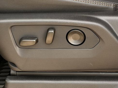 New 2026 GMC Sierra 2500 AT4 w/ AT4 Premium Plus Package image 22