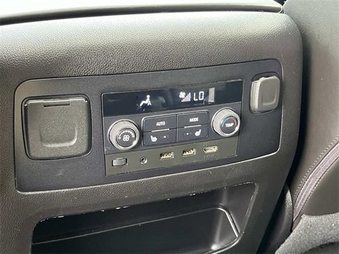 Used 2018 GMC Yukon XL Denali w/ Denali Ultimate Package image 20