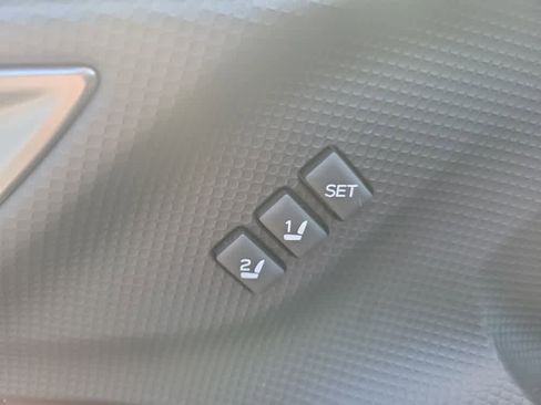 Used 2020 Subaru Forester Touring image 26