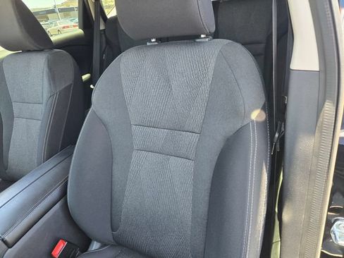 Used 2024 Nissan Rogue S FWD image 14