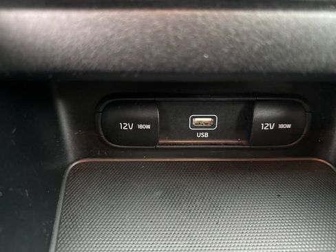 Used 2023 Kia Forte LXS w/ LXS Technology Package image 29