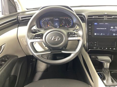 Certified 2024 Hyundai Tucson SEL AWD/4WD image 15
