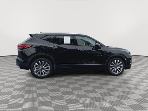 Certified 2023 Chevrolet Blazer Premier w/ Driver Confidence II Package AWD/4WD image 9