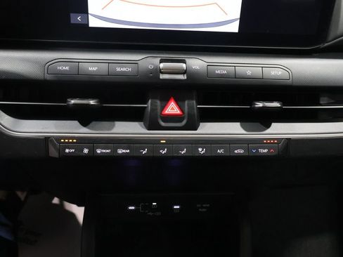 Used 2025 Kia K4 LXS image 27