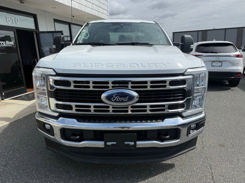 Used 2024 Ford F350 XLT w/ FX4 Off-Road Package image 10