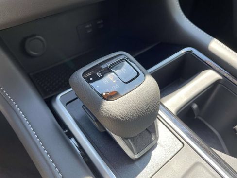 New 2026 Nissan Pathfinder SV FWD image 18