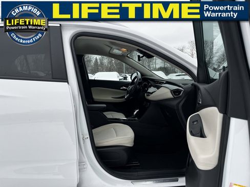 Used 2023 Buick Encore GX Select image 37