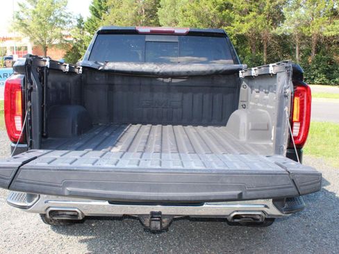 Used 2020 GMC Sierra 1500 SLT AWD/4WD image 16