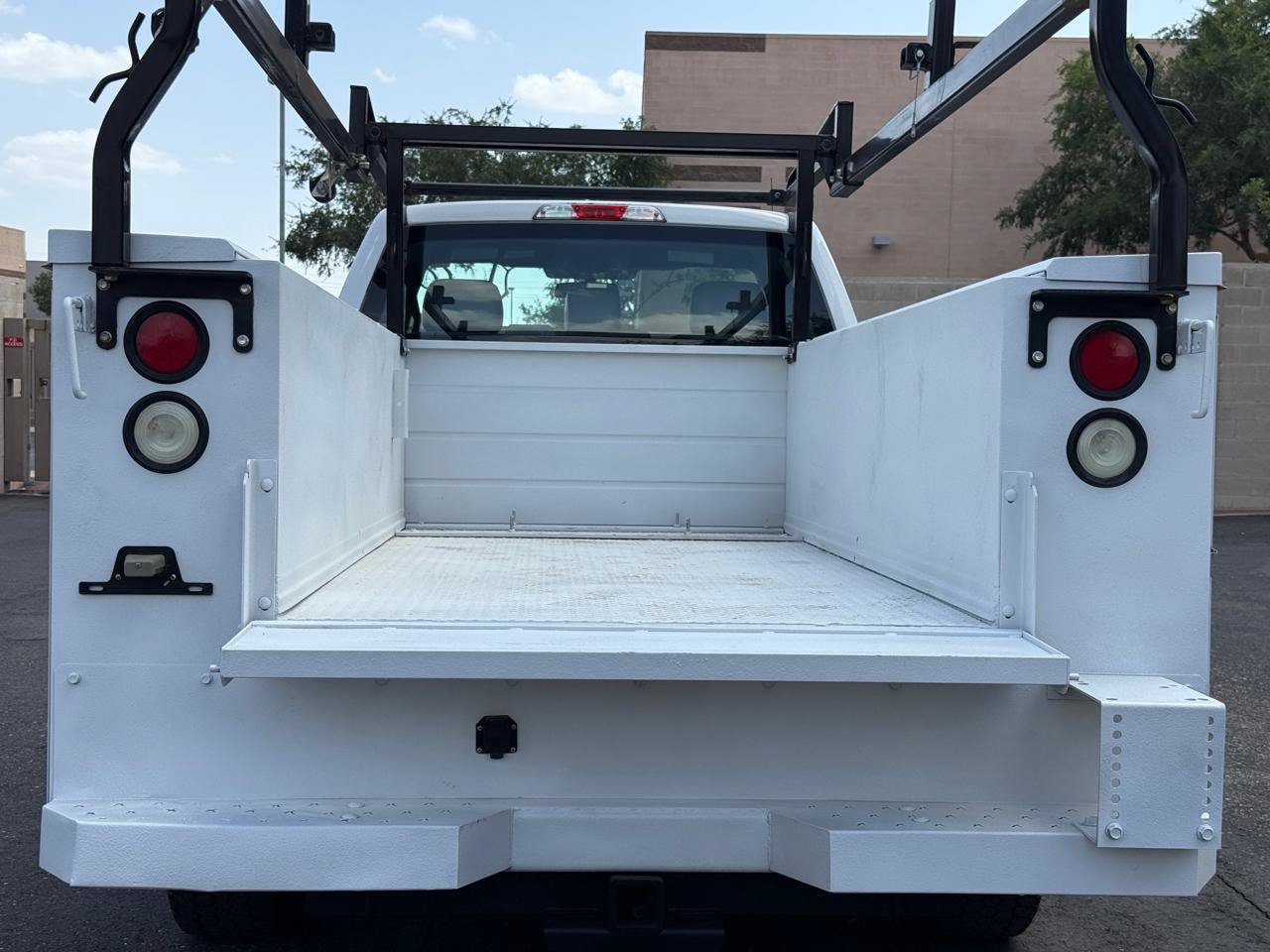 Used 2017 Ford F350 XL w/ Power Equipment Group RWD image 10