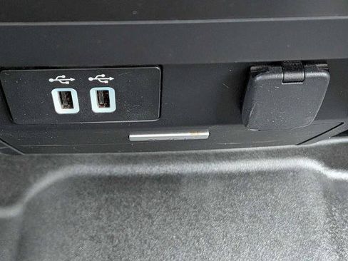 Certified 2017 Ford F350 XLT AWD/4WD image 23