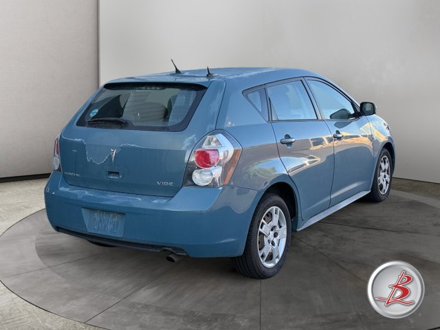 Used 2009 Pontiac Vibe w/ Preferred Package FWD image 7