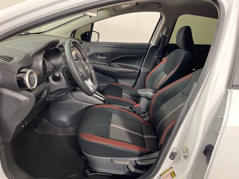 Used 2024 Nissan Versa SR w/ Trunk Package image 20