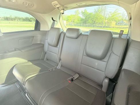 Used 2016 Honda Odyssey EX-L image 19