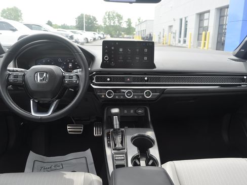 Used 2026 Honda Civic Sport Touring image 14