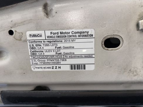 Used 2015 Ford Explorer Limited w/ Equipment Group 302A FWD image 27