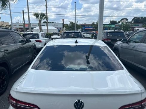 Used 2023 Volkswagen Jetta SEL FWD image 6