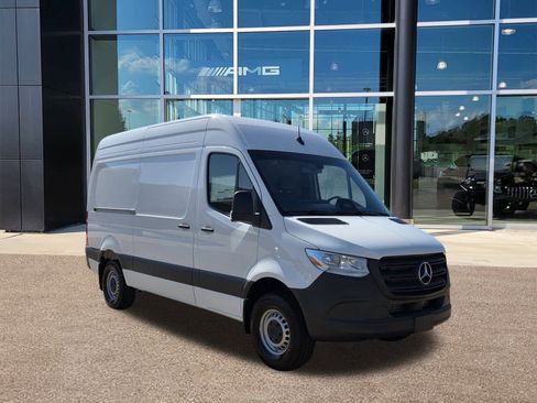 New 2026 Mercedes-Benz Sprinter 2500 image 2