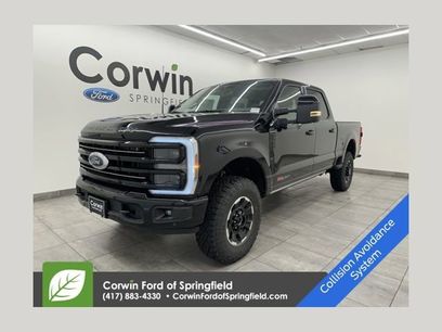 New 2026 Ford F350 Platinum w/ Tremor Off-Road Package