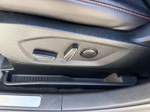 Used 2022 Ford Edge ST-Line image 27