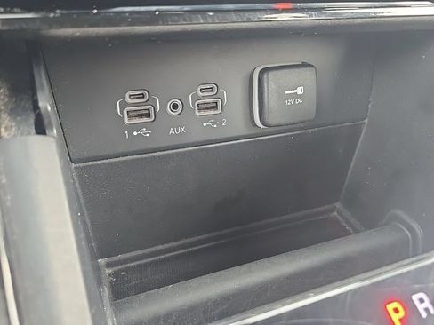 Used 2023 Jeep Grand Cherokee L Laredo AWD/4WD image 30